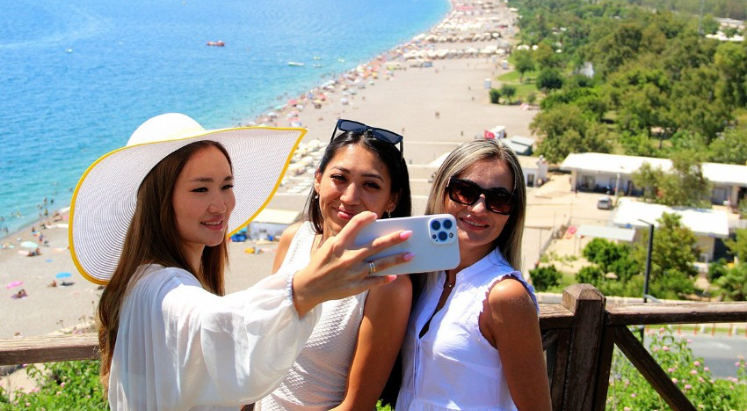 Antalya’da nisan ayında turist rekoru
