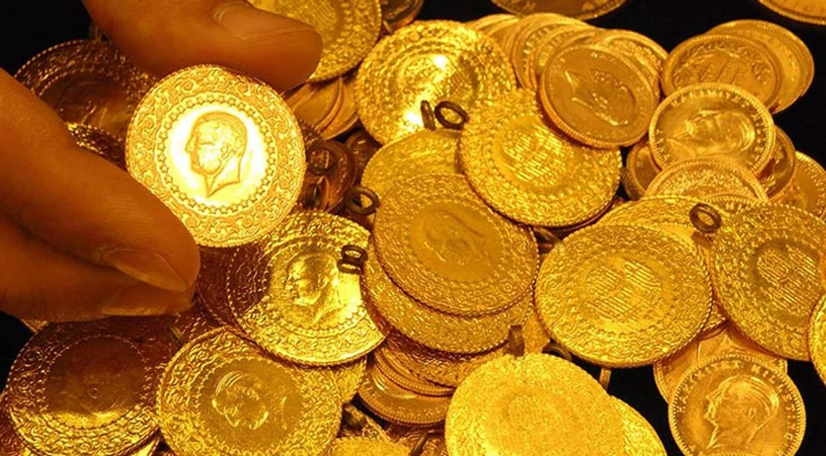 Gram altın 2 bin 400 liradan işlem görüyor