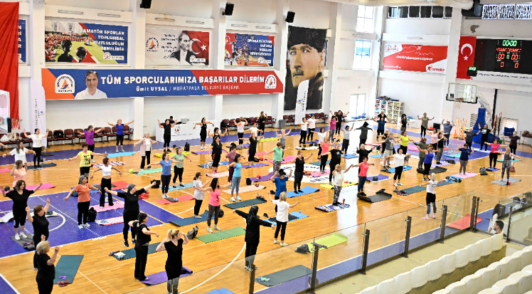 Muratpaşa’da pilates etkinliği düzenlendi