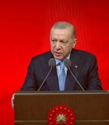 Cumhurbaşkanı Erdoğan: Kadına şiddet, insanlığa ihanettir