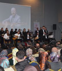 Neşet Ertaş'ı anma gecesi düzenlendi