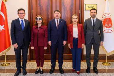 Antalya Milletvekillerinden Bakan Tunç’a ziyaret