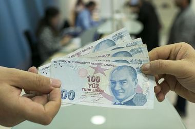 Bankalar yarışa girdi: Emeklilere 30 Bin TL promosyon