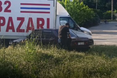‘Dur’ ihtarına uymayan otomobil otluk alanda bulundu
