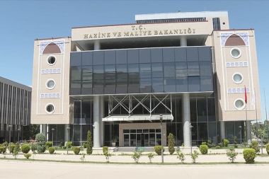Hazine'den tasarruf tedbirlerine sıkı denetim