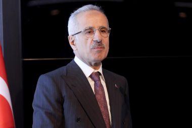 Uraloğlu: Türksat 6A'nın uzaya gönderilmesi Türkiye için milat olacak