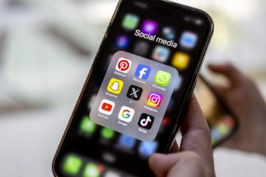 Dünyanın yüzde 62'si sosyal medya kullanıyor