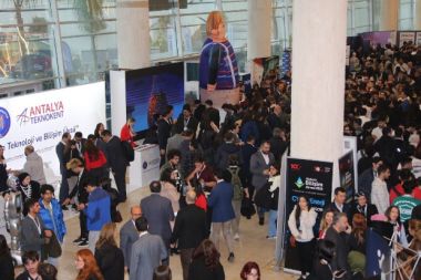 Türk astronot, Akdeniz bilişim zirvesi’nde yer alacak