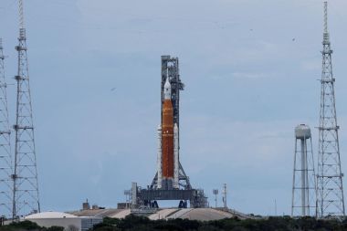 NASA'nın Ay'a dönüş projesi "Artemis Programı" için planlanan tarihler ertelendi
