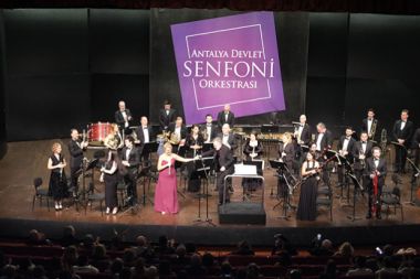 ADSO, “Üflemeli Çalgılar Konseri” verdi