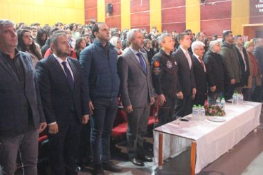 Türkiye'nin ilk astronotu Gezeravcı  öğrencilerle buluştu
