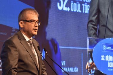 TÜBİTAK 32. Bilim Olimpiyatları Ödül Töreni Antalya'da yapıldı