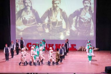 Manavgat'ta Çanakkale kahramanları sahneye taşındı