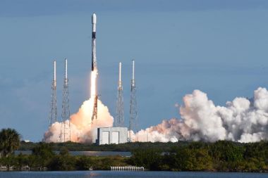 SpaceX, casus uydusu ‘NROL-57’yi uzaya gönderdi