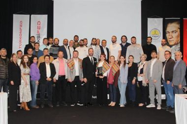 YÖRSİAD'dan eğitime tam destek
