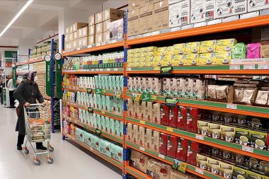 Ticaret satış hacmi yıllık yüzde 10,8 arttı