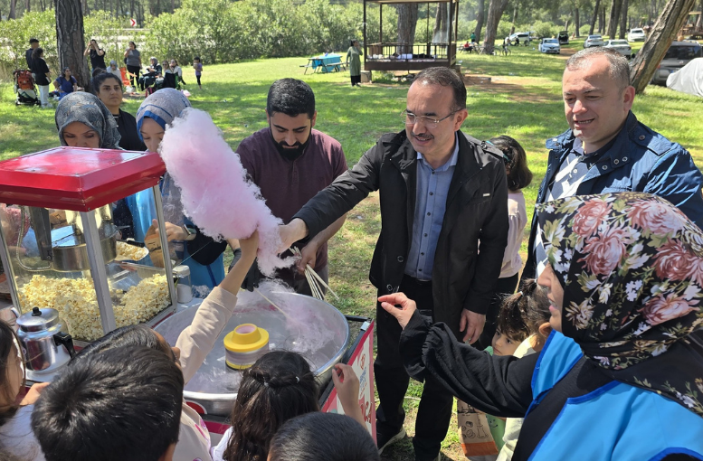 Düzlerçamı’nda Bahar Şenliği