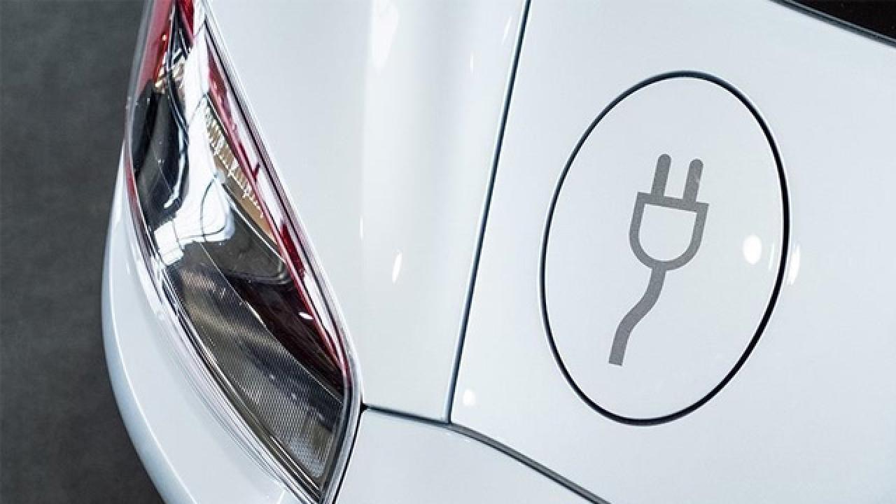 Elektrikli araç satışları ticaret belirsizliklerine rağmen nisanda yüzde 29 arttı