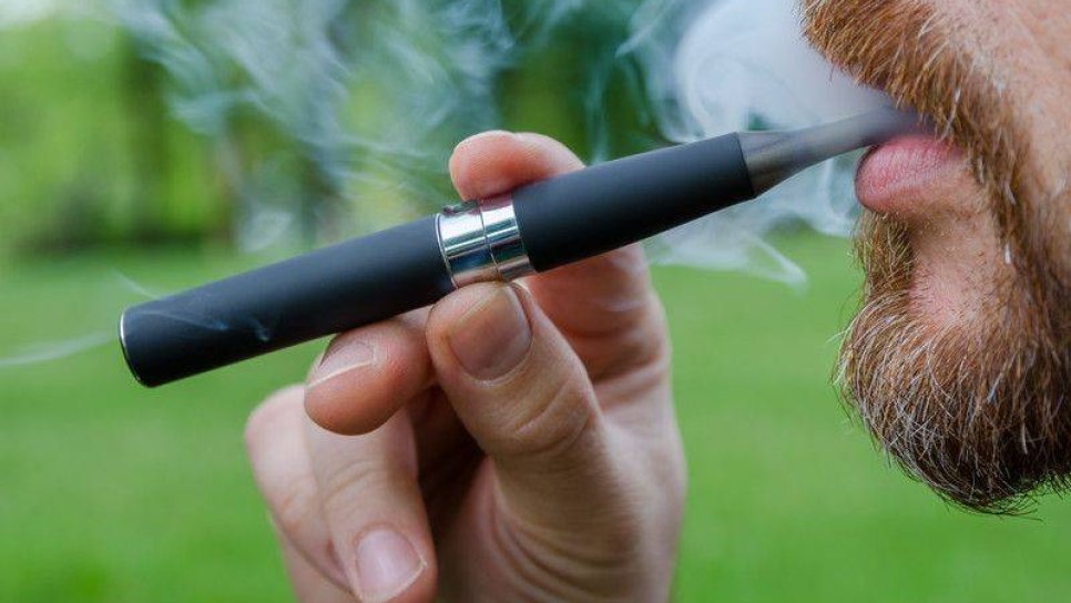 Elektronik sigara tehlikesi büyüyor