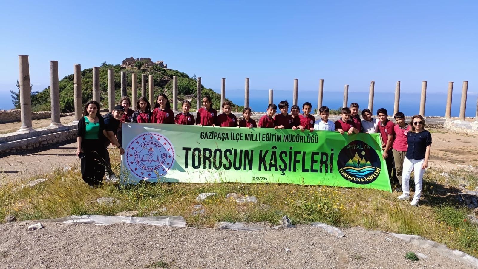 Gazipaşalı öğrenciler tarihe yolculuk yaptı