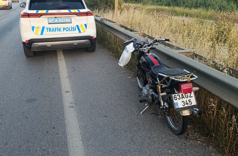 Manavgat'ta motosiklet sürücüsü yaralandı