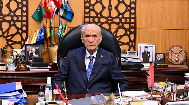 MHP Lideri Bahçeli, kurban vekaletini Türk Kızılaya verdi