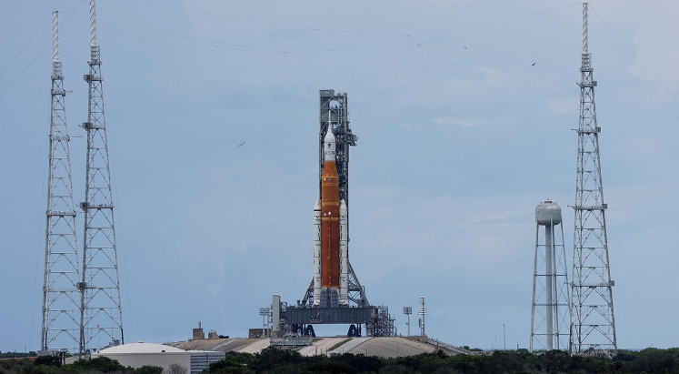NASA'nın Ay'a dönüş projesi "Artemis Programı" için planlanan tarihler ertelendi