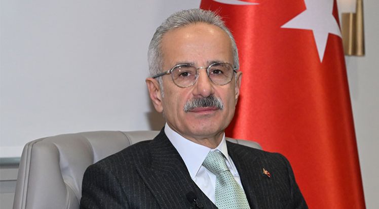 Bakan Uraloğlu: Türksat 6A’yı her şeyiyle şubatta devreye alacağız