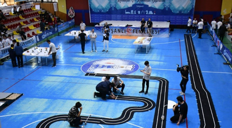 Tavşanlı 15 Temmuz Şehitler Fen Lisesi ROBOTAV 2025 hazırlığında