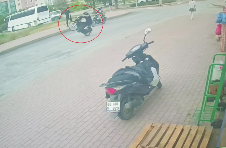 Polisin önünde şov yapan sürücüye ceza yağdı