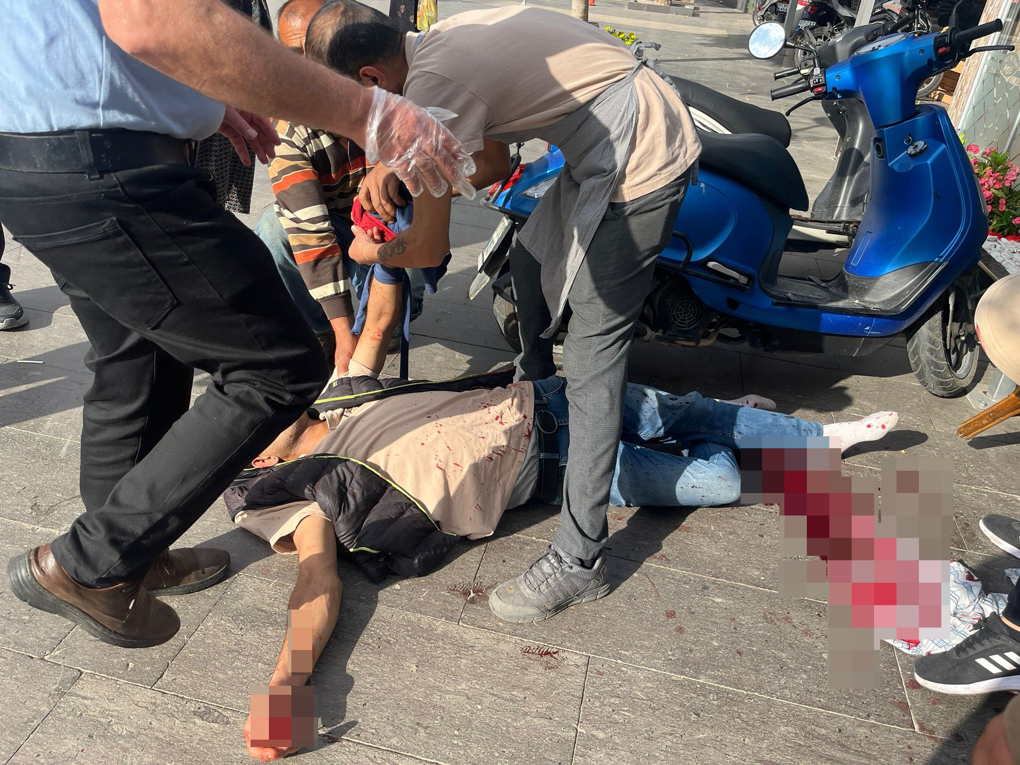 Serik'te bıçaklı kavga: 1 yaralı